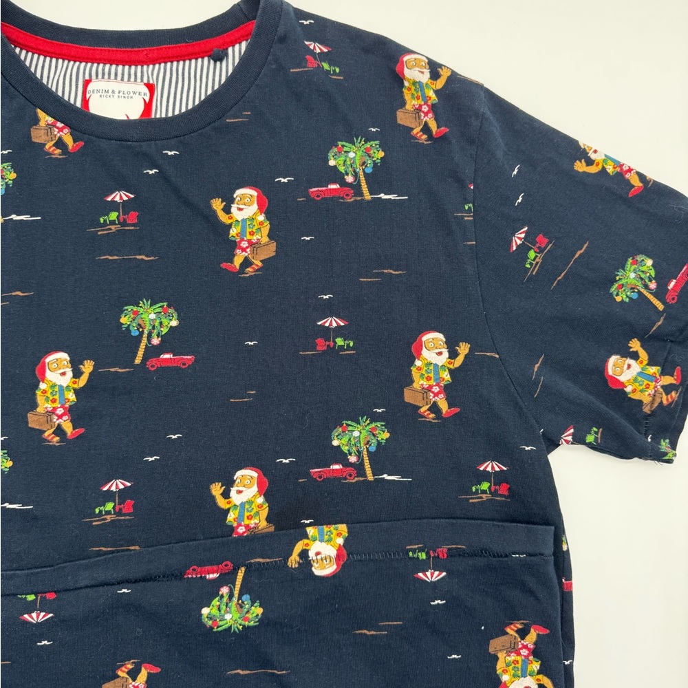 Denim & Flower Navy T-Shirt with Island Vacation Santa Print Festive Size Medium